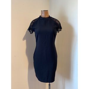 Lace top key hole back dress.